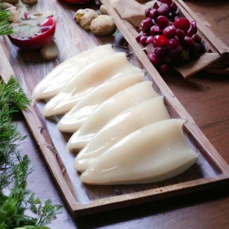 Fresh Ocean Squid Clean Tubes (400grams) – Fresh, Cleaned Squid, Ready to Cook